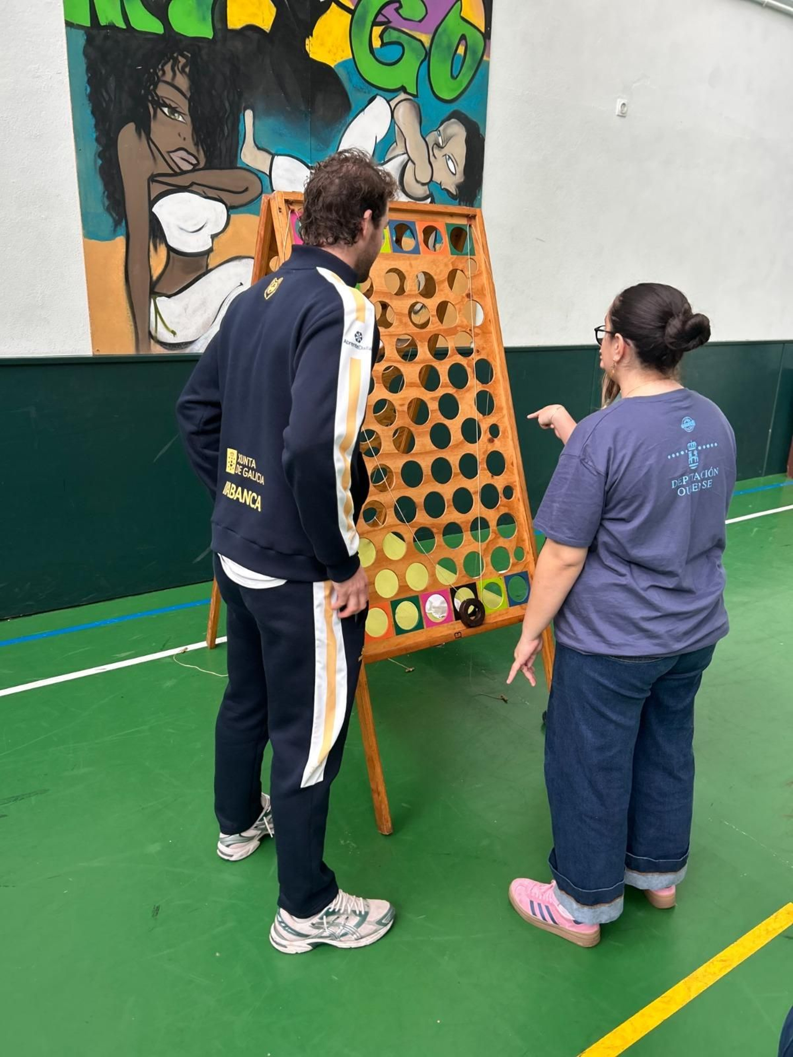 El COB visita Provivenda y conoce de primera mano su trabajo por el derecho a una vivienda y la integración social.
