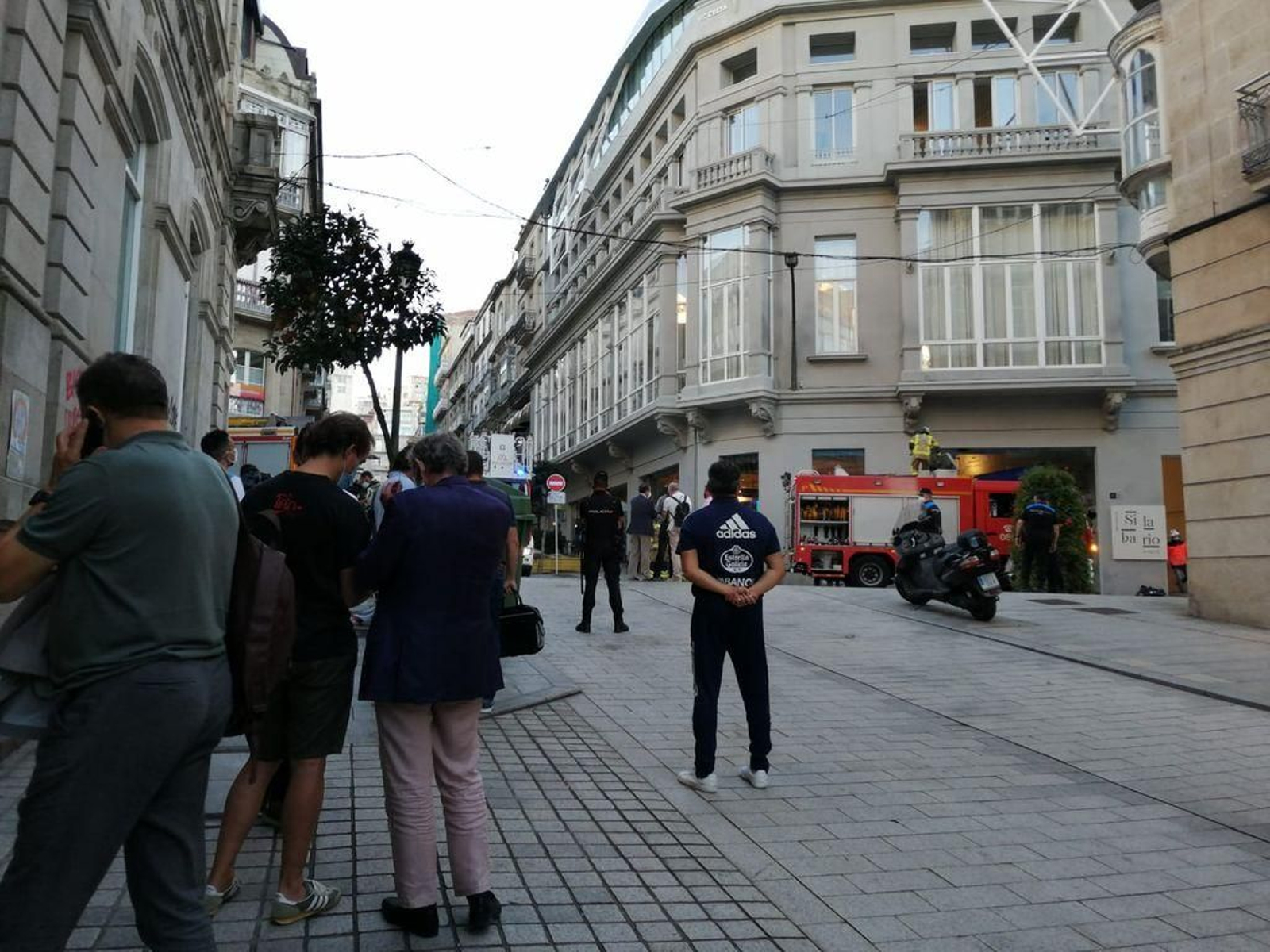Un incendio se desata en la sede del Celta // Vicente Alonso