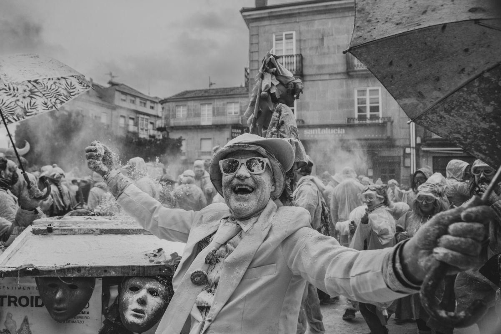 La foto premiada de Roberto Ouro sobre el Entroido de Xinzo