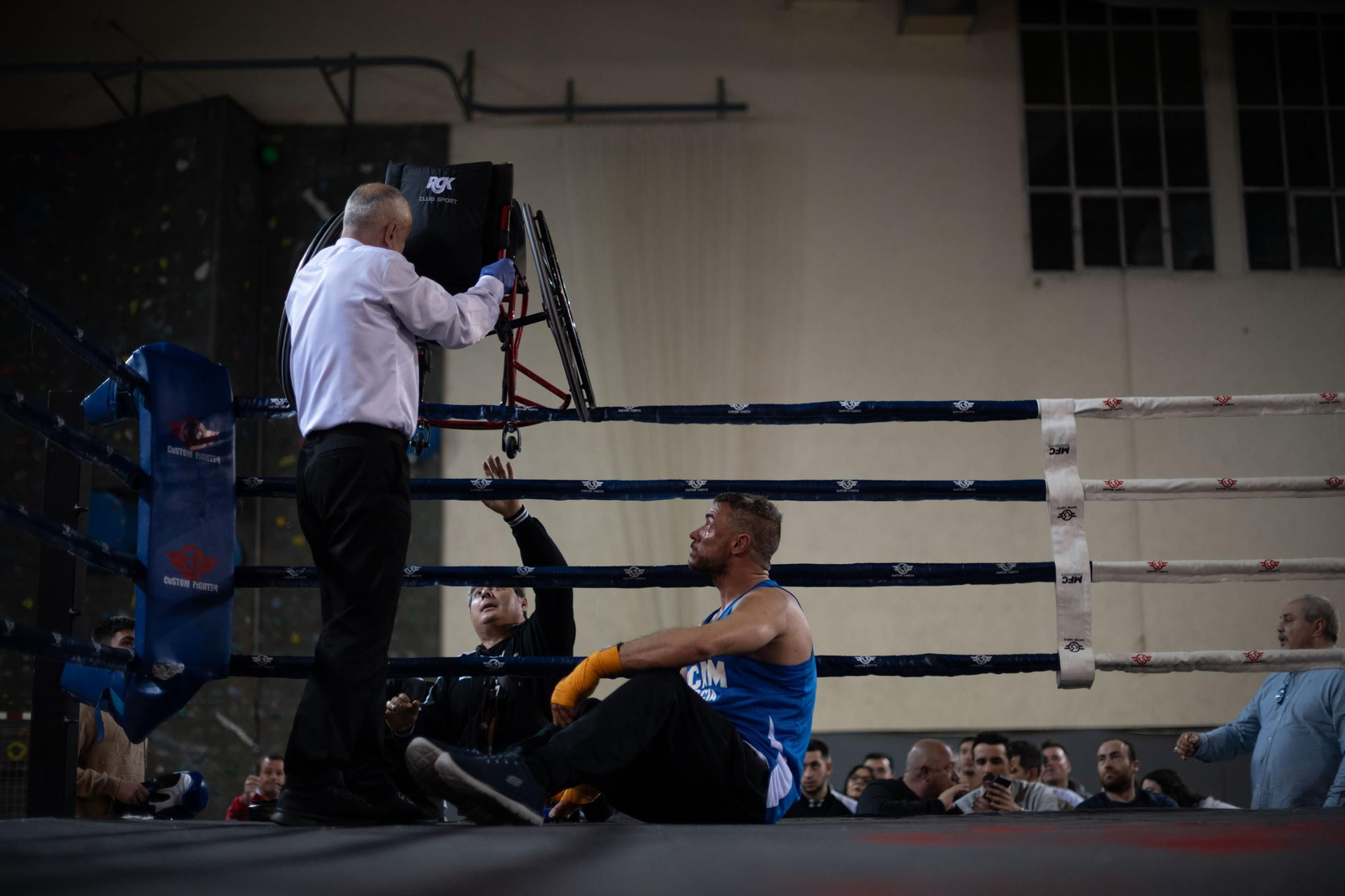 Galería | El boxeo vive una velada espectacular en la vuelta de Simón González a un ring