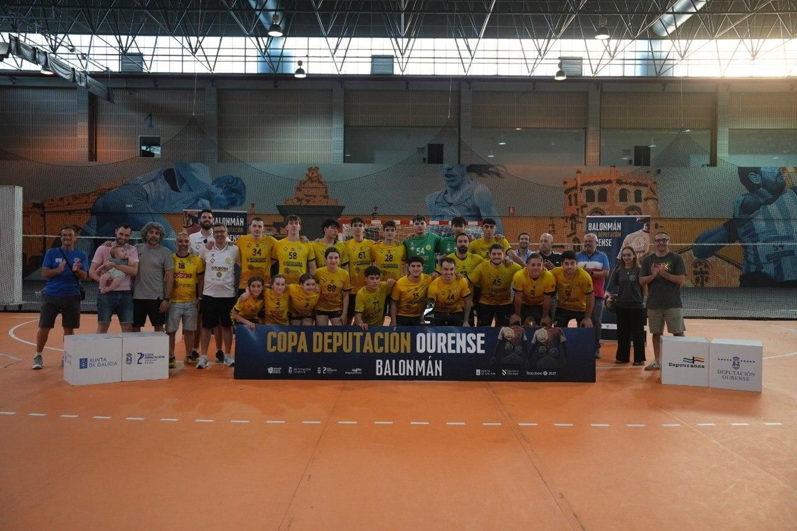 Fin de curso en el voleibol y el balonmano