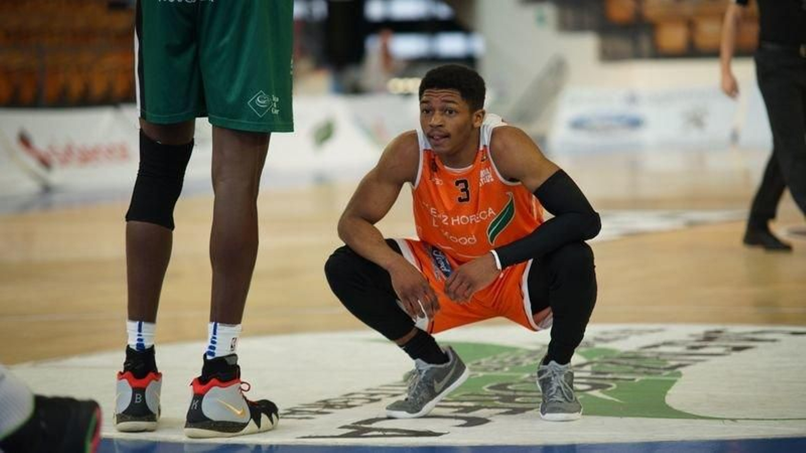 Robinson, en el partido del Araberri ante el Cáceres en Vitoria.