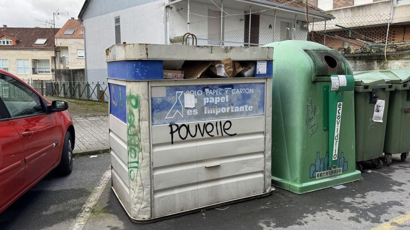 El grafitero -artista- desconoce qué significa “pouvelle”.