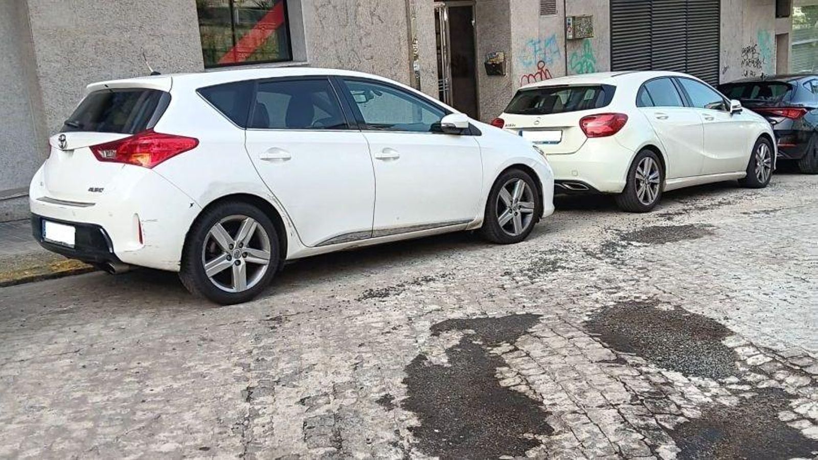 Calles abandonadas en la ciudad de Ourense.