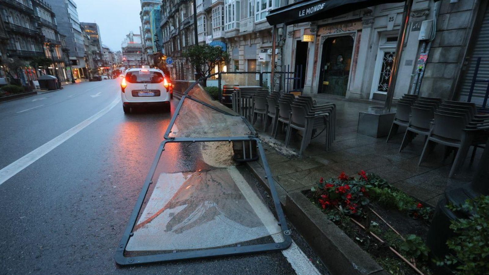 GALERÍA | Los estragos de la borrasca Herminia en Vigo