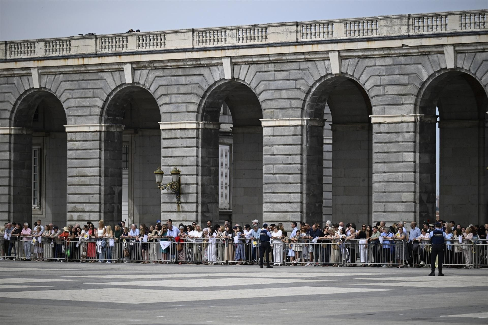 Galería | Así fue el primer día de la visita del papa León XIV en Madrid, en fotografías