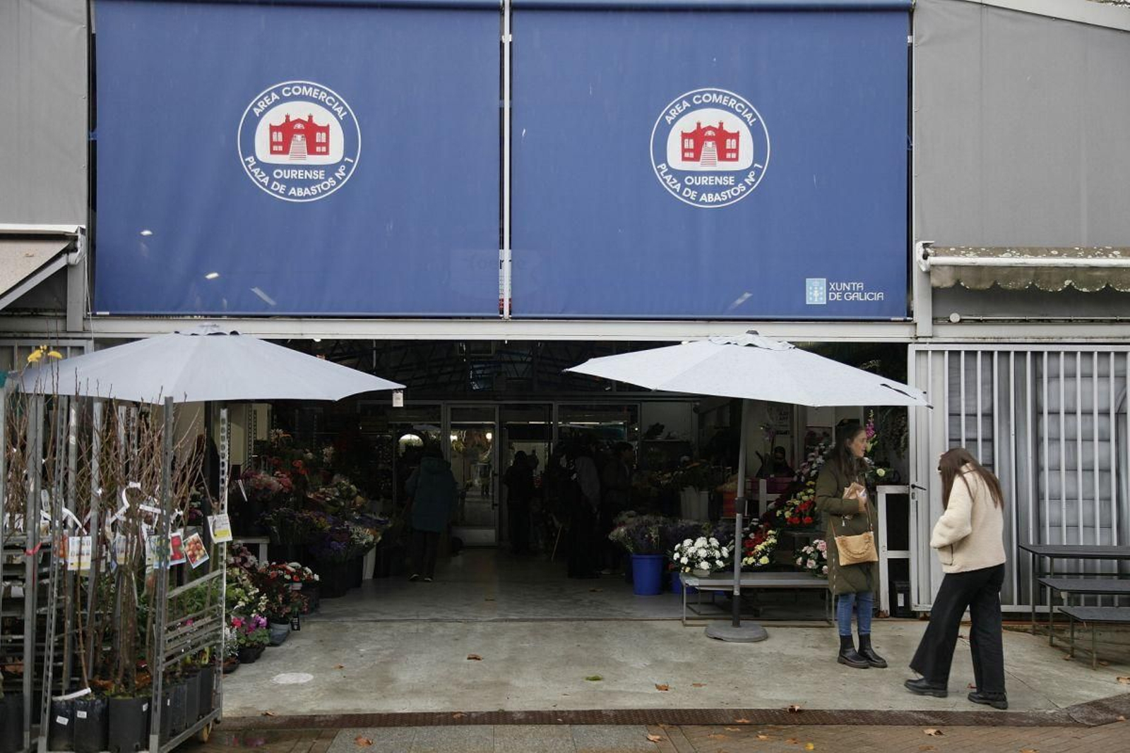 Entrada de la Plaza de Abastos provisional.
