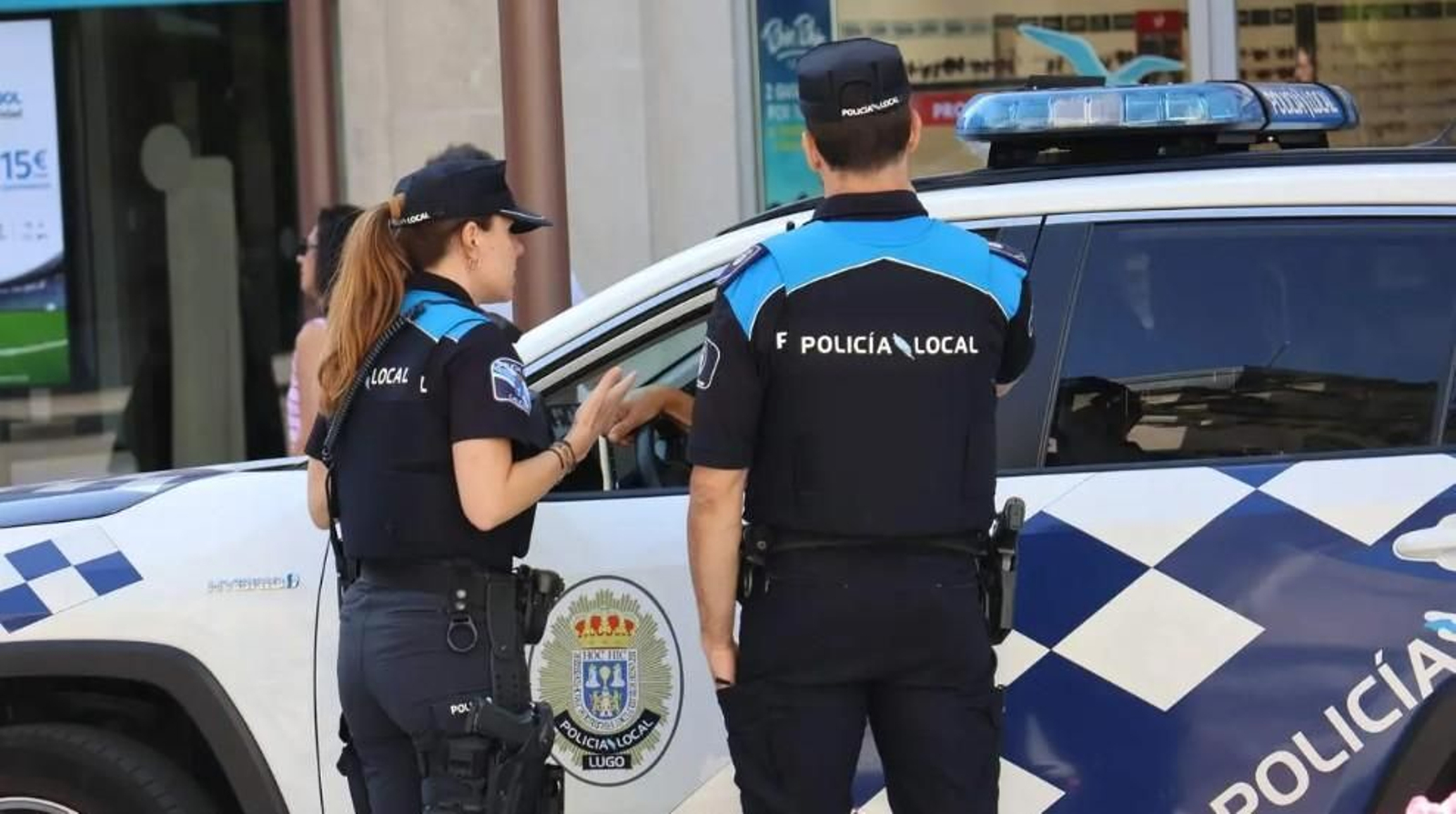 Imagen de archivo de una patrulla de la Policía Local de Lugo.