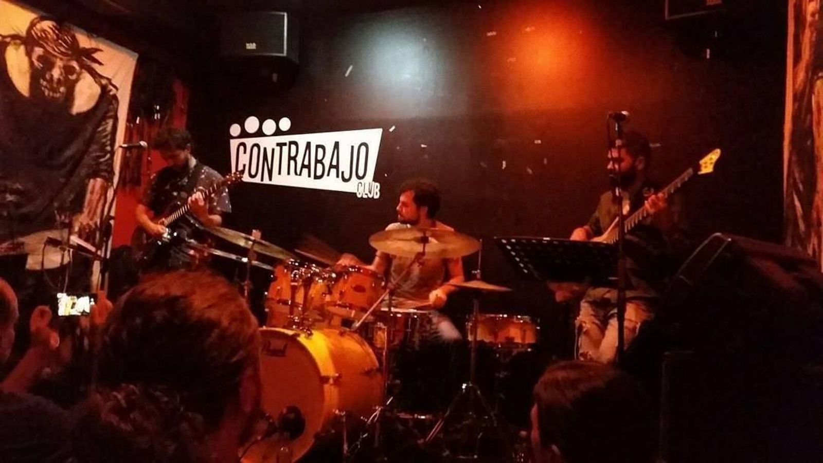 Miguel Lamas Fussion Trio, en uno de sus conciertos en el local vigués.