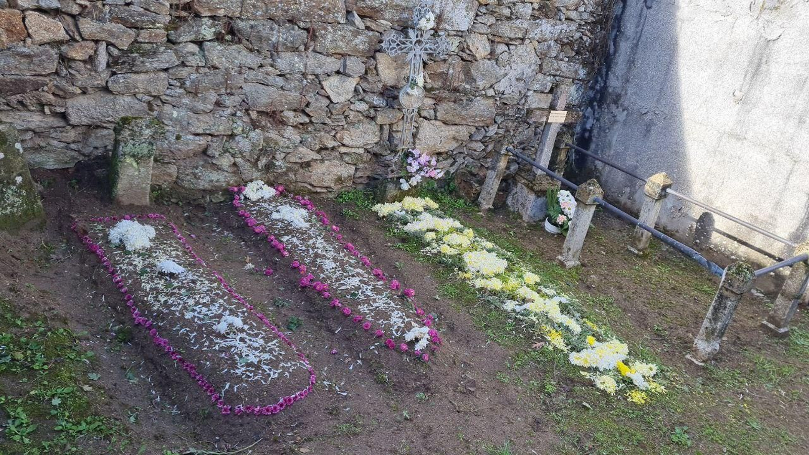 Cementerio de A Pobra de Trives. // R.M.