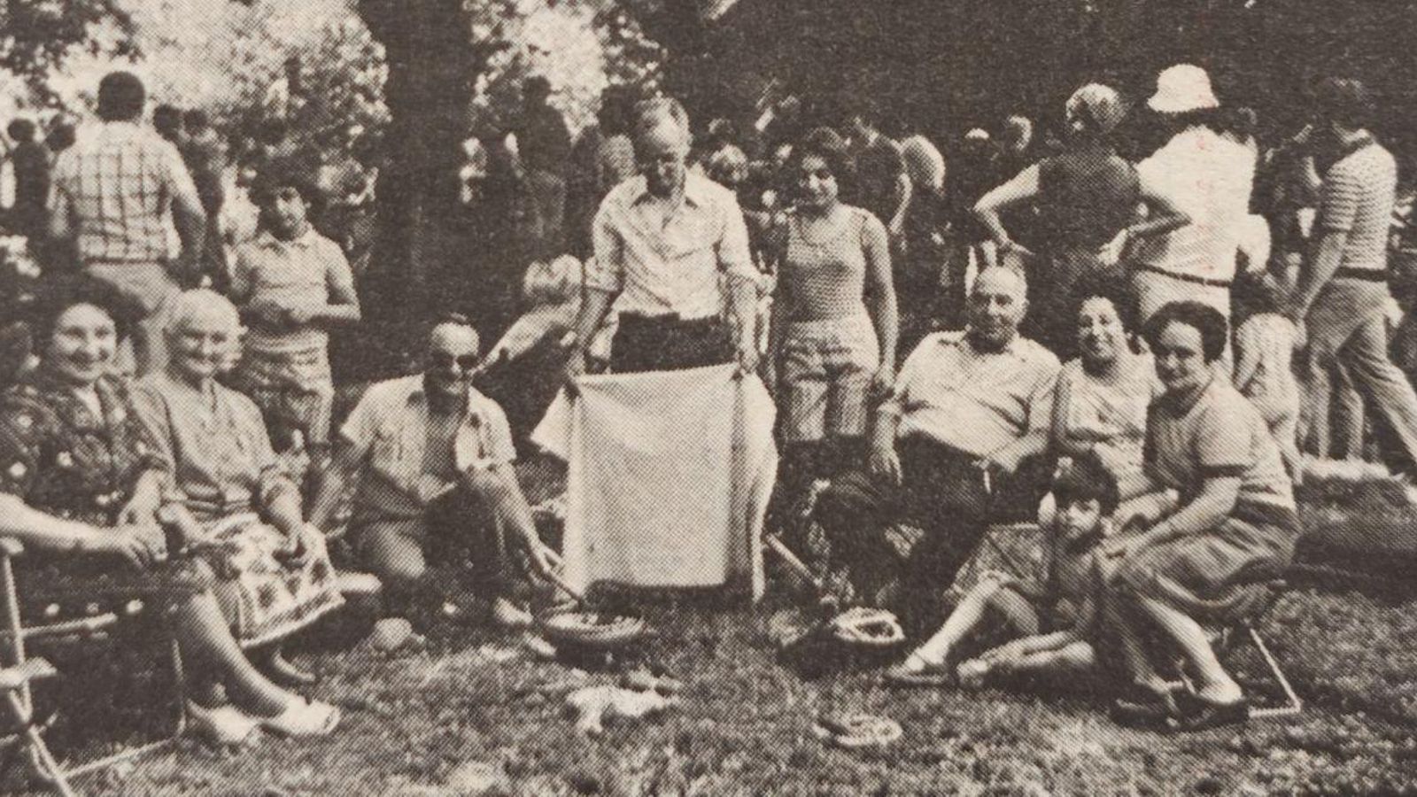 Dos momentos de la Festa dos Amigos da Coral De Ruada.