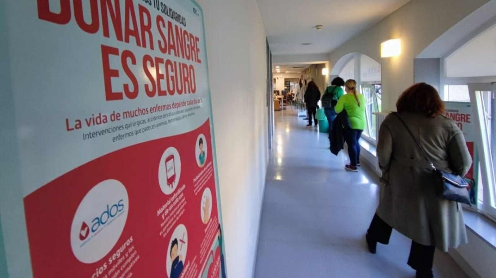 El local de donación de sangre del Hospital Nicolás Peña registró colas de voluntarios.