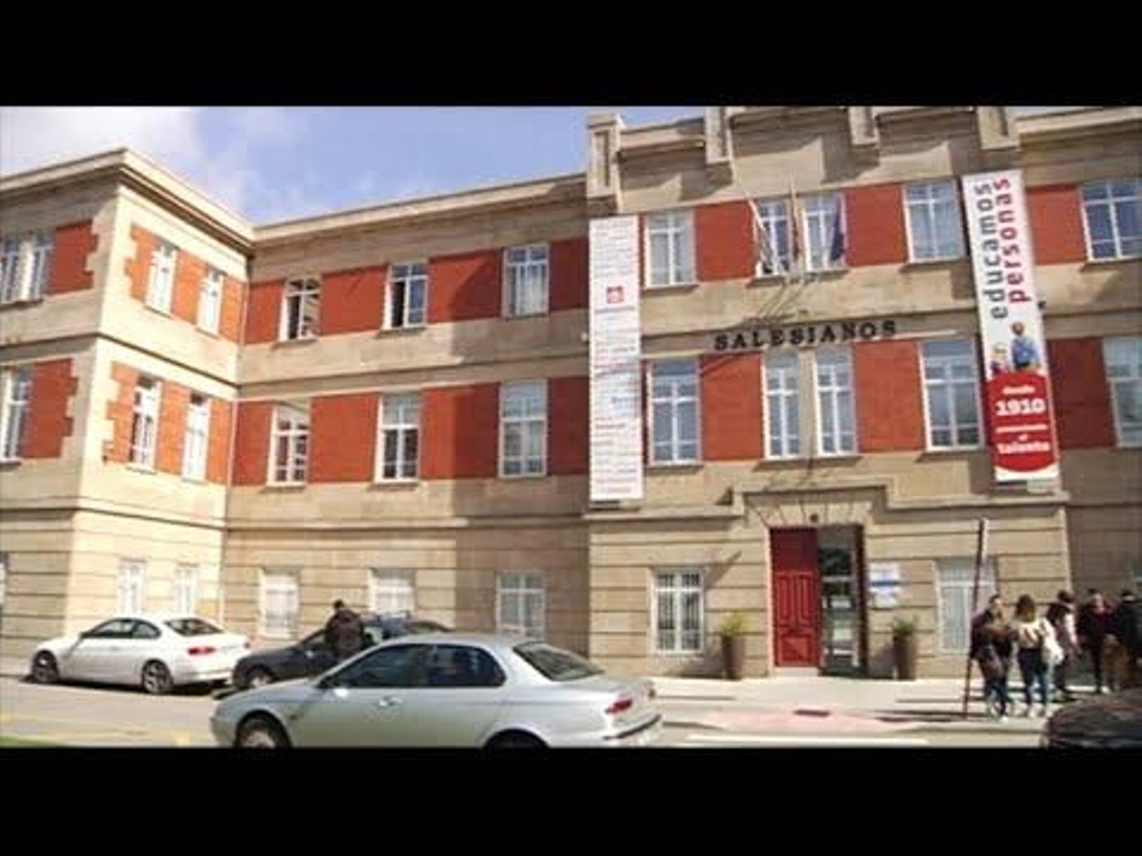 Exterior de Salesianos