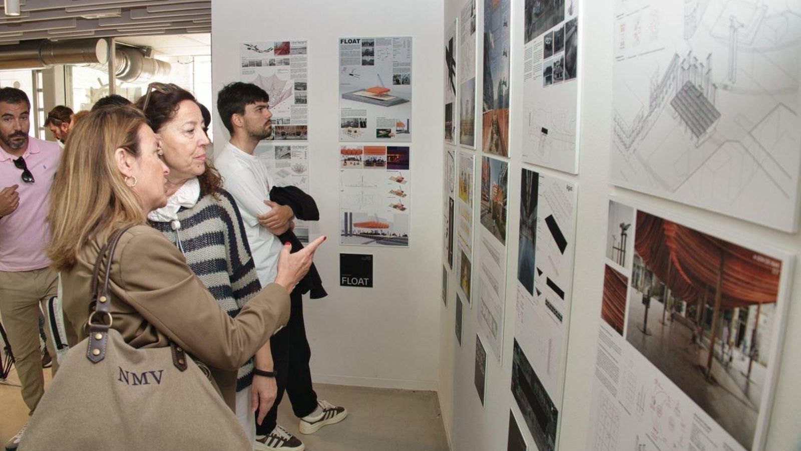 La exposición de los proyectos seleccionados para Vigo y para San Fernando están en el COAG.