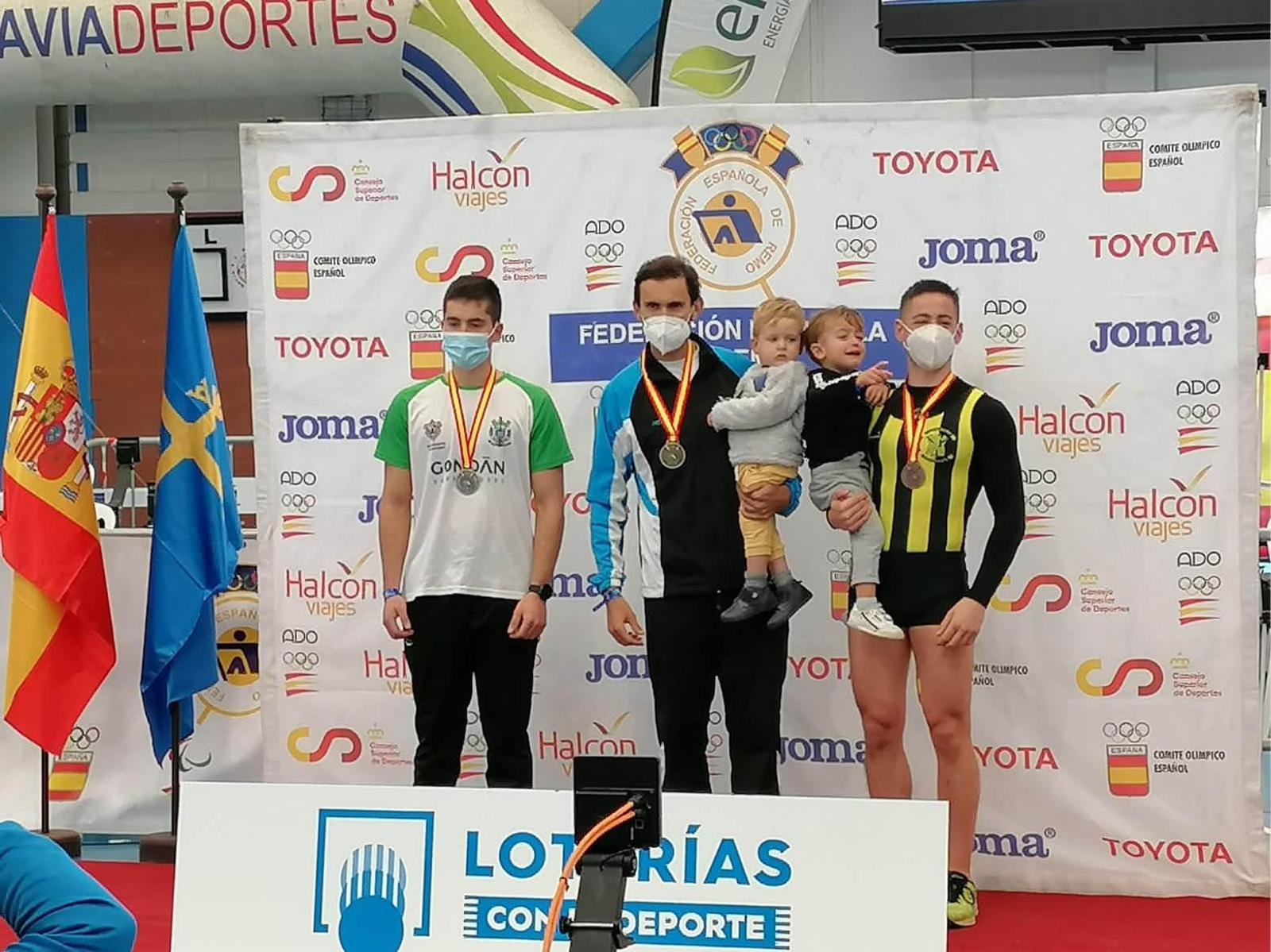 El deportista del Remo do Miño subió a lo más alto del cajón.