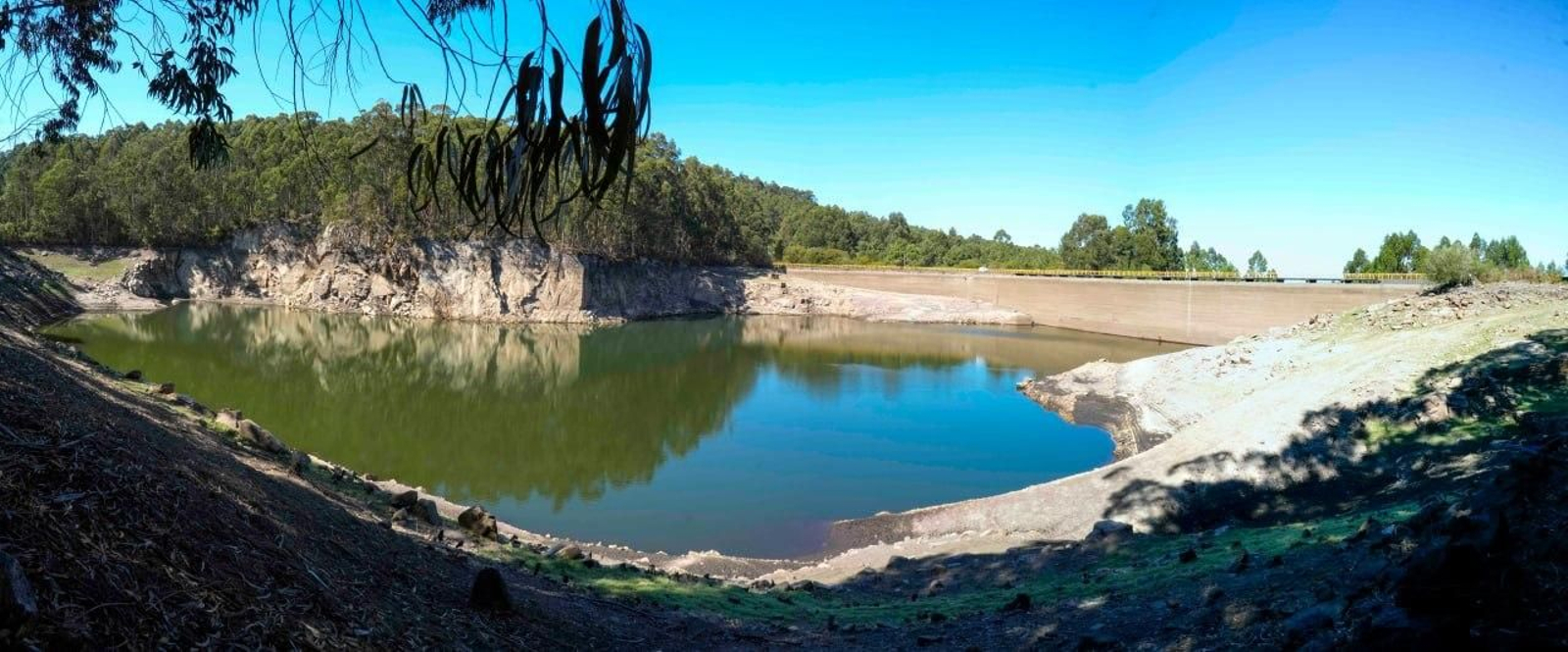 Embalse de Baíña, en Baiona.
