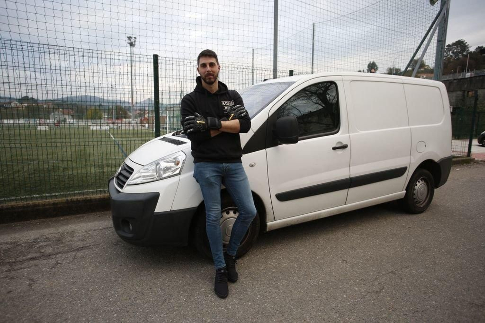 David Cortegoso lleva una década con la plaza reservada en la portería del Choco y debutó este mes con la selección gallega.