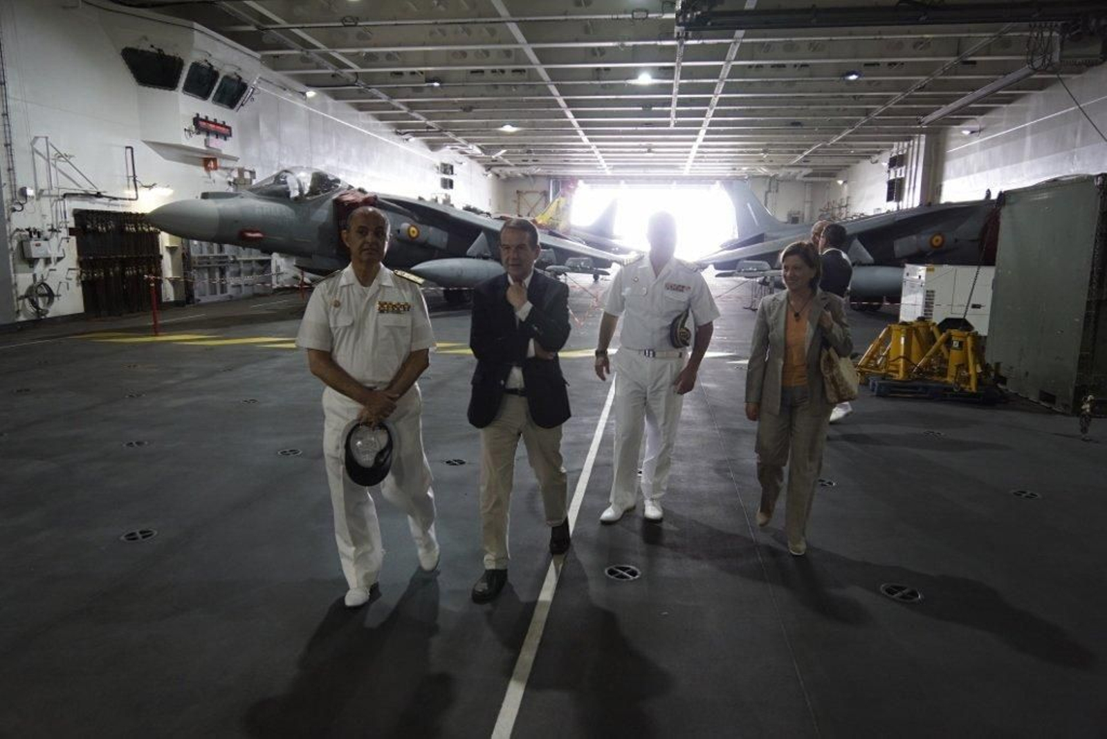 El portaviones Juan Carlos I en Vigo  (58) (1024x684)