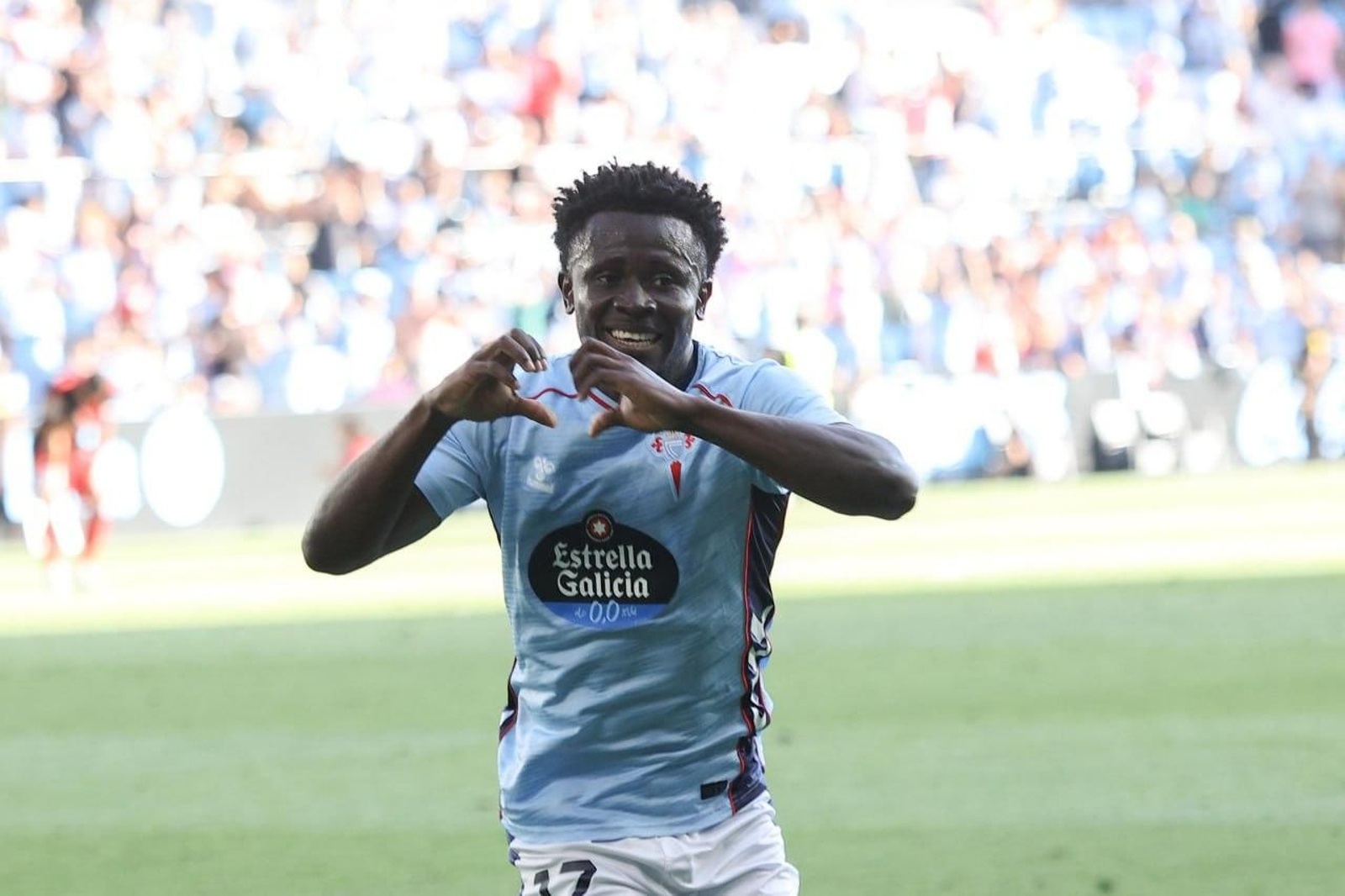 Galería | El Celta Fortuna golea a la Ponferradina y sube a Segunda División