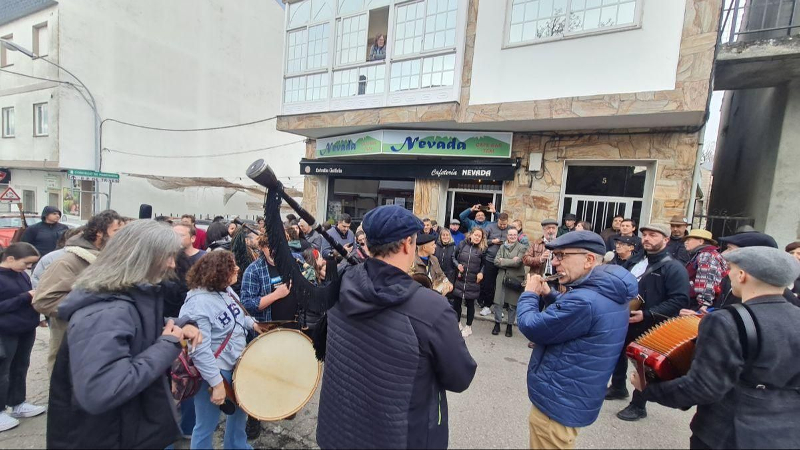 Pasada edición dos Cantos de Adega en Manzaneda.