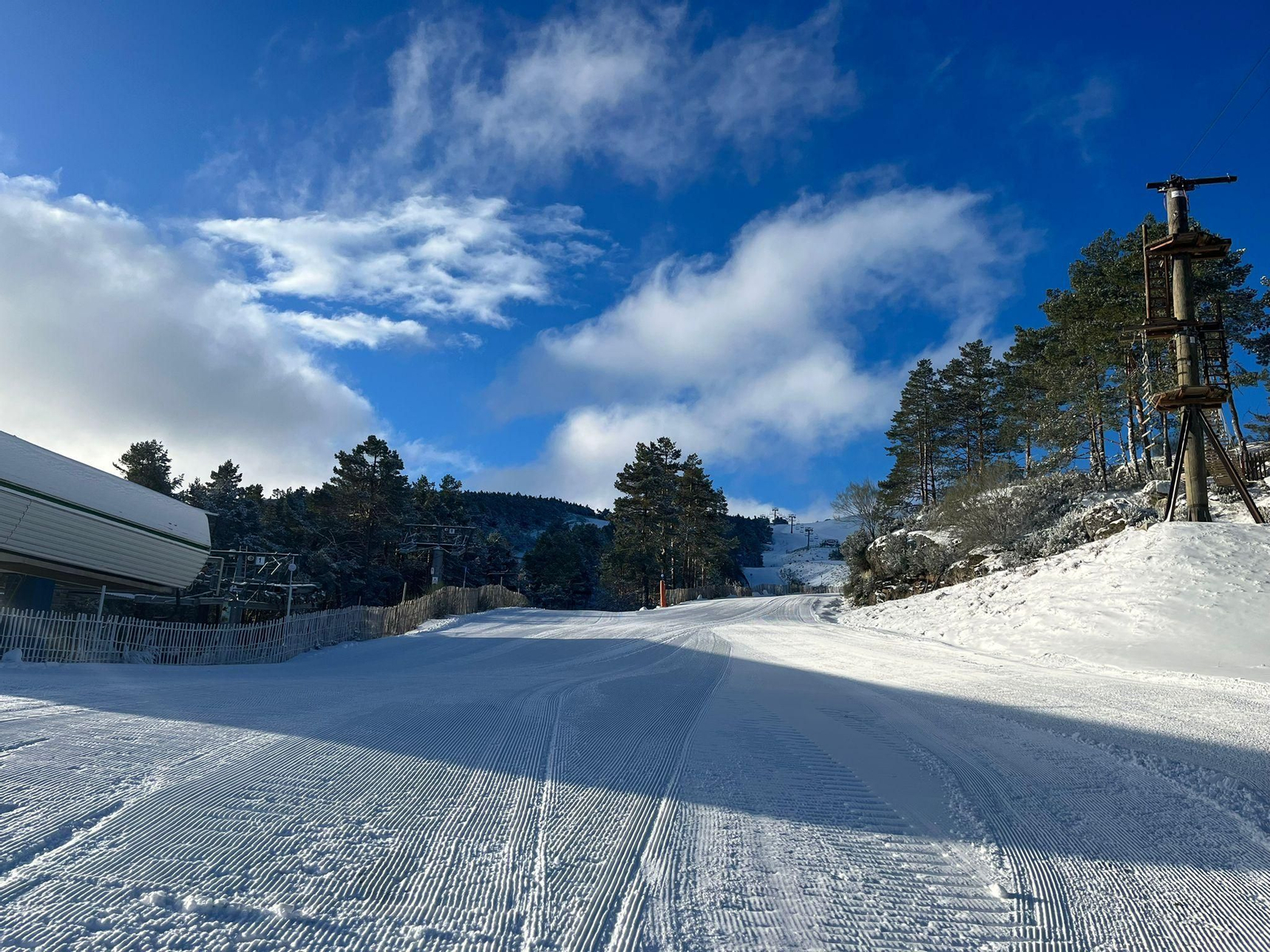 Nieve en la estación de Manzaneda