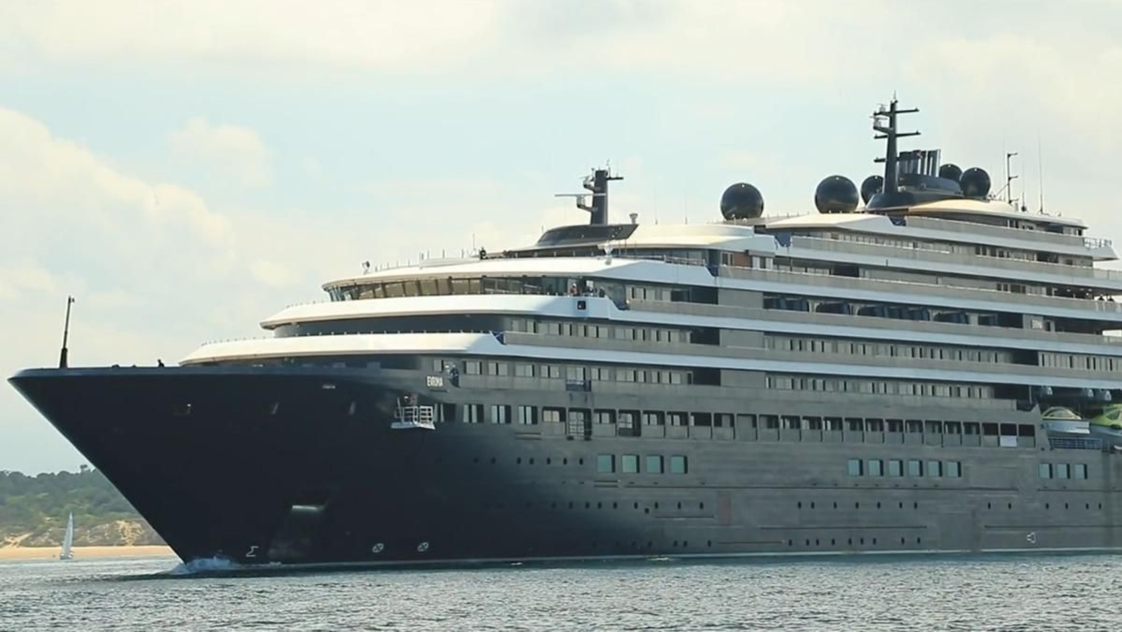 El 'Evrima' ya surca los mares.