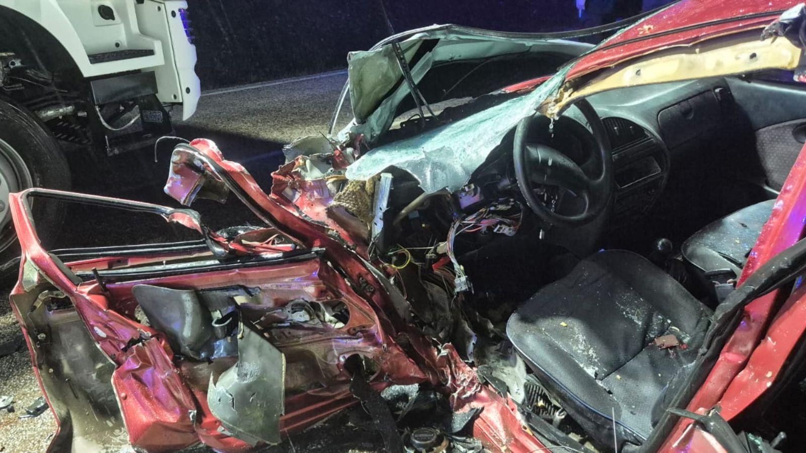 Así quedaron los coches tras el mortal impacto en Muíños