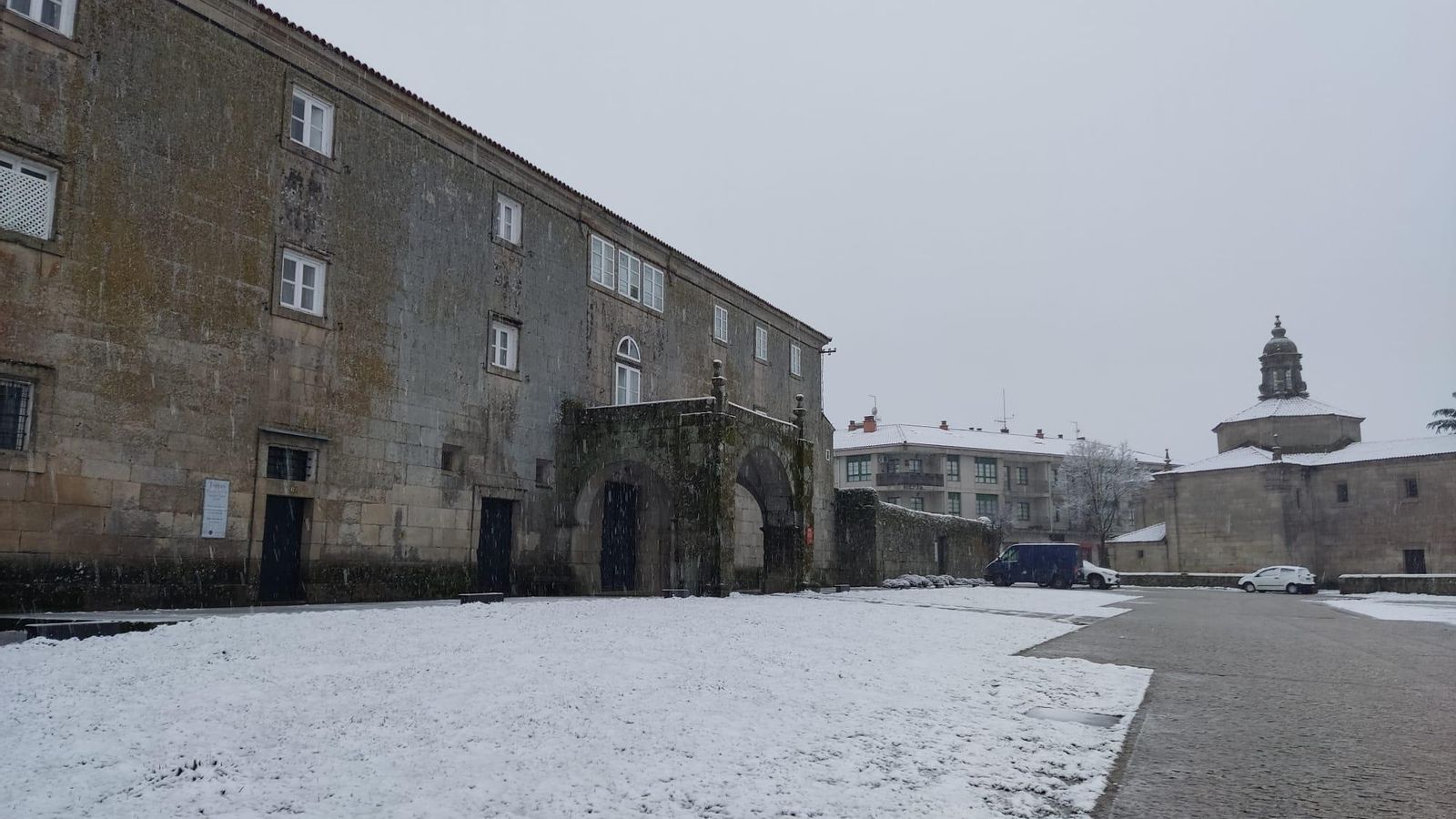 Nieve en Allariz. Foto: Andrés Cachalvite.