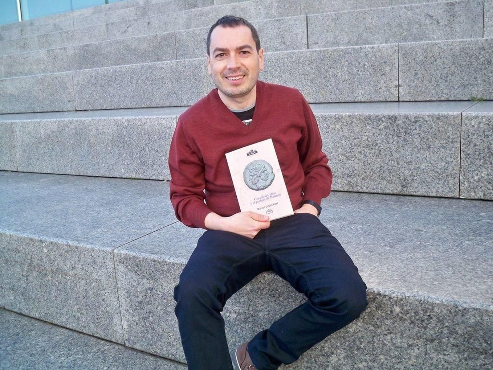 Marcos Castro defende a orixe de Colón no Val do Dubra.