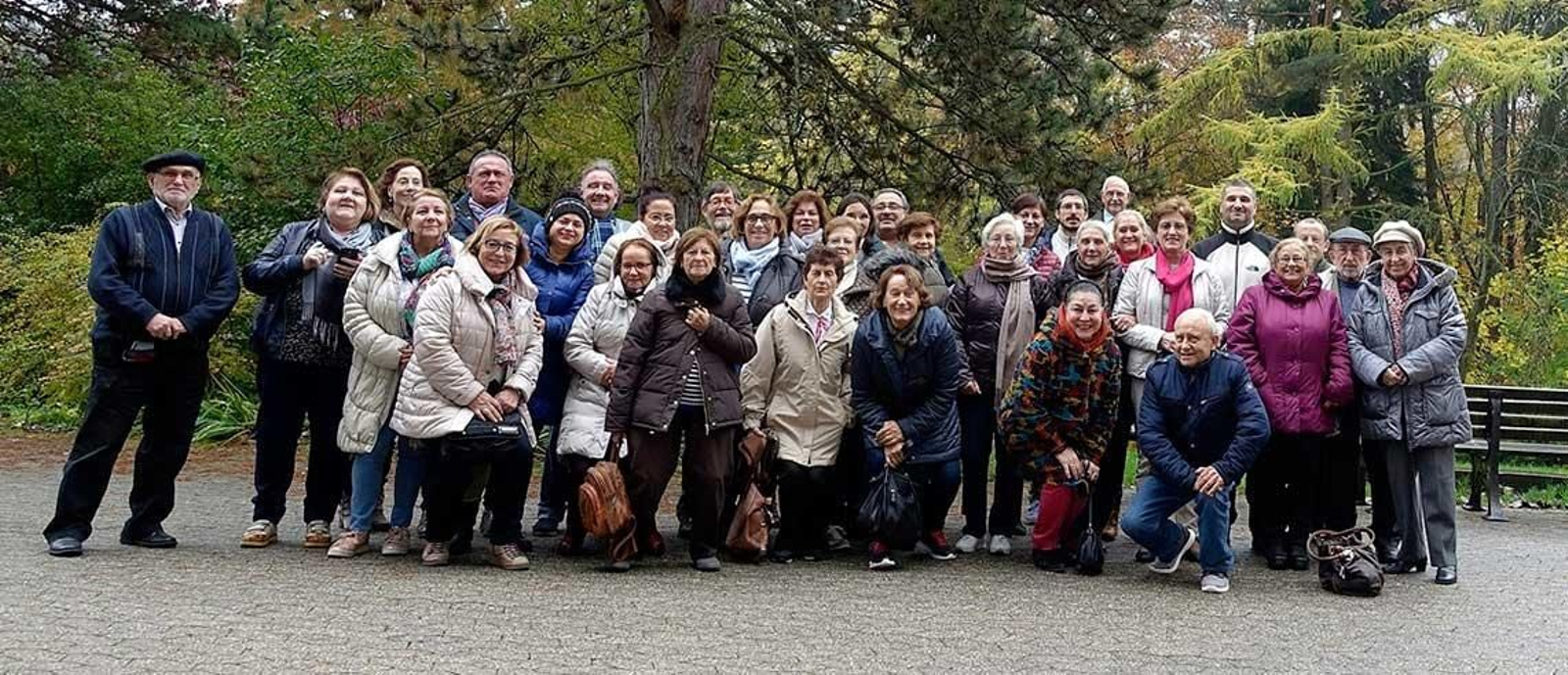 La formación que se ofrece en estos seminarios va orientada a mejorar la calidad de vida de los emigrantes mayores. Fotos de Vidal Olmos