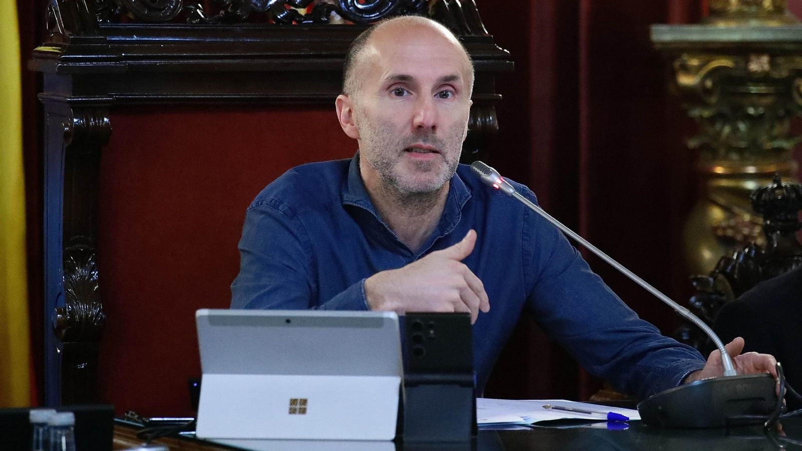 El alcalde de Ourense, Gonzalo Pérez Jácome, en un pleno extraordinario.