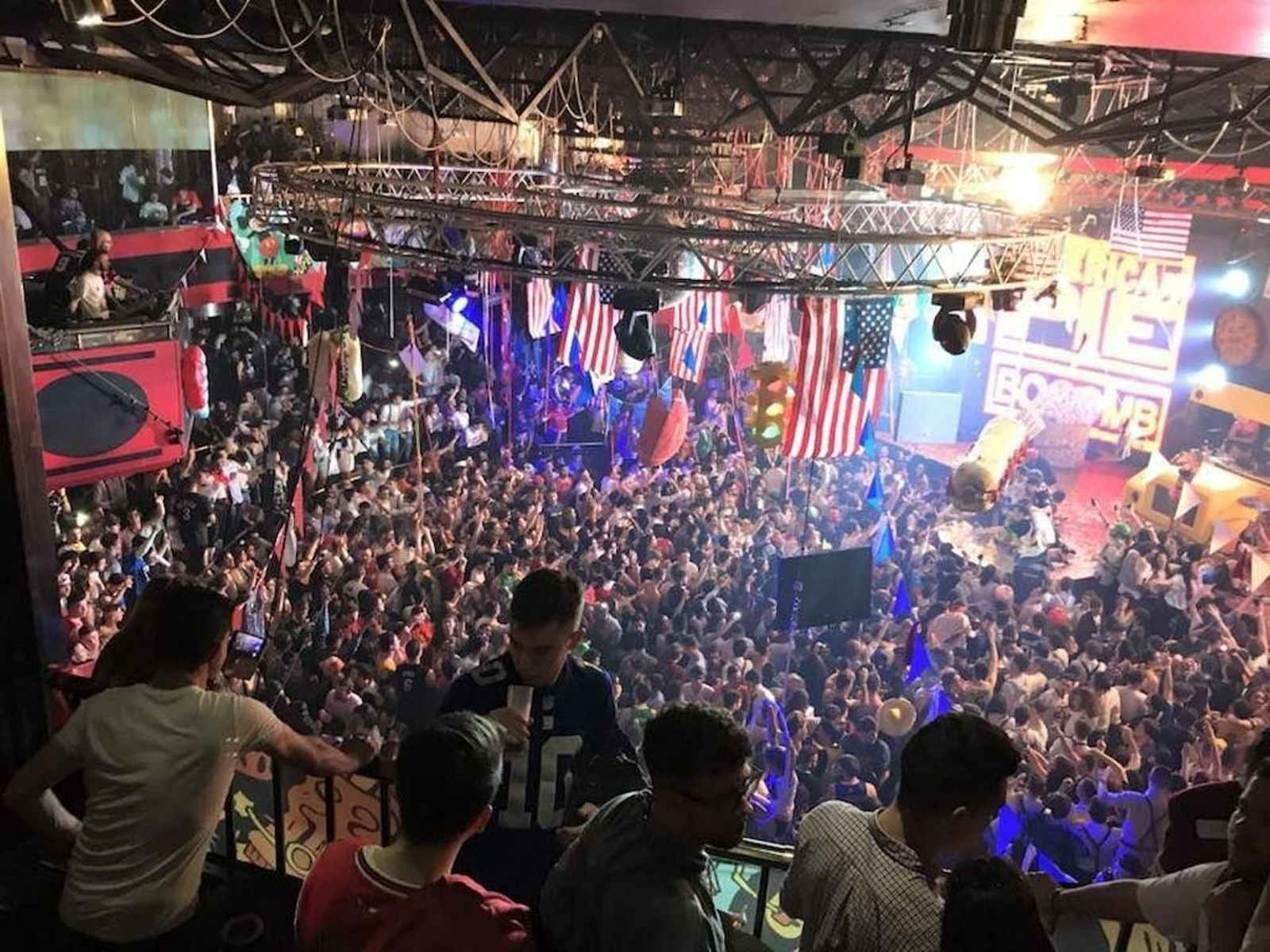 Una imagen de la fiesta ‘American Pie Vigo’ que tuvo lugar el viernes por la noche.