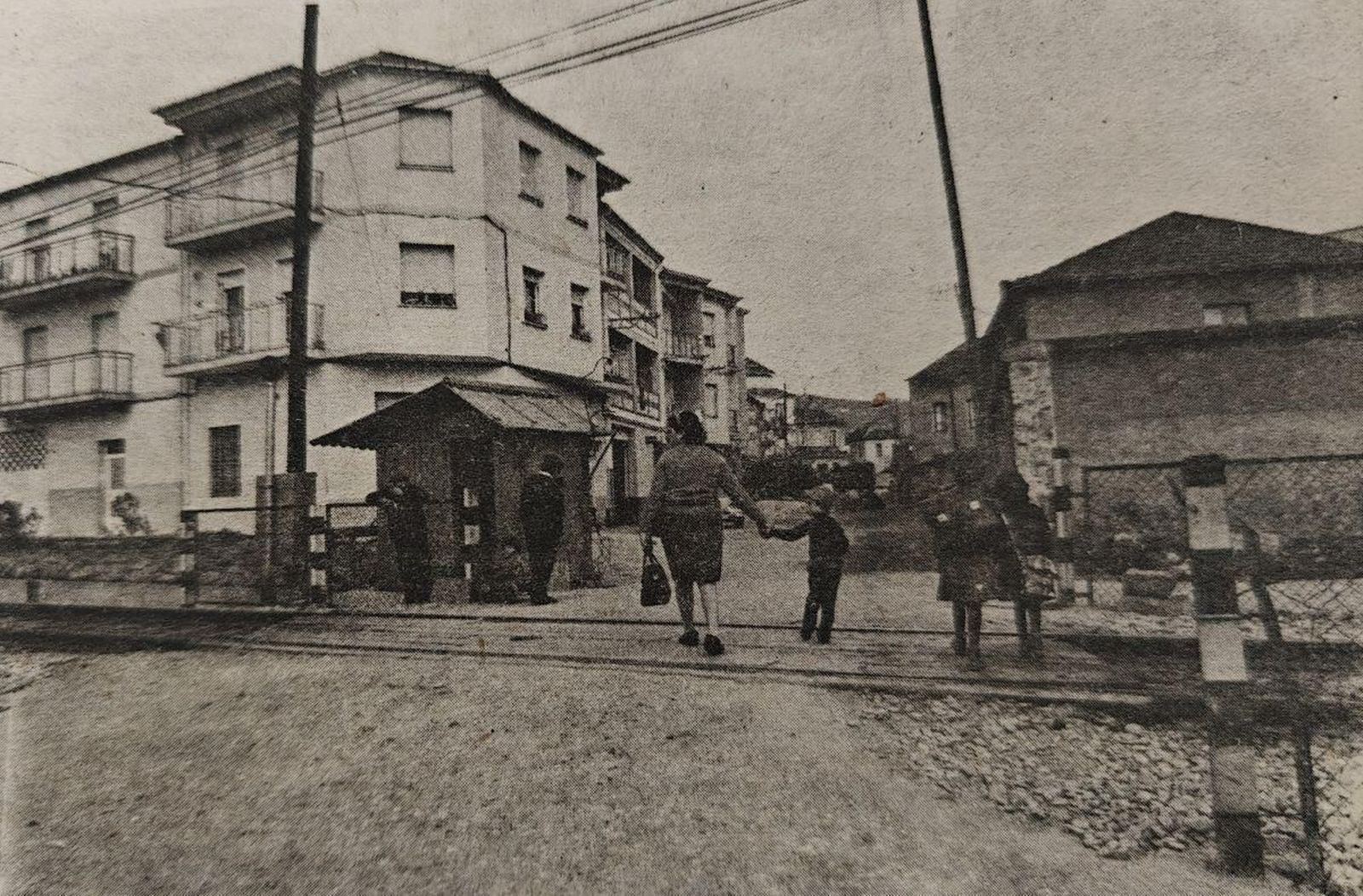 El polémico paso a nivel de Peliquín.