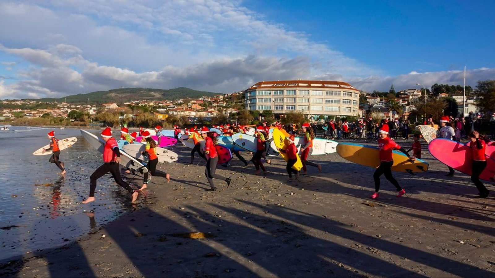 Galería | Papanoeles surfeando en Patos