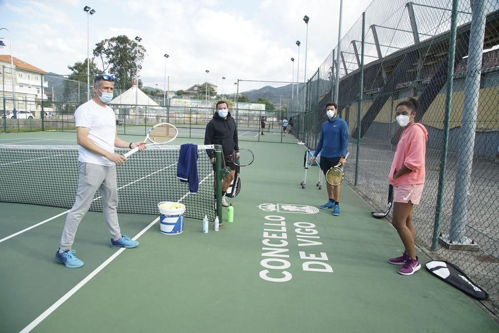 Las clases de tenis de Samil ya funcionan a pleno rendimiento