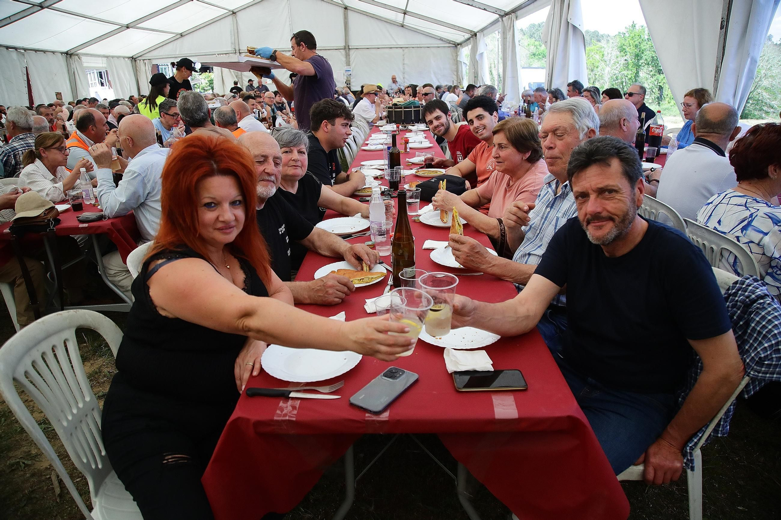 Galería | La “Festa da Carne ao Caldeiro” vuelve a conquistar Cartelle