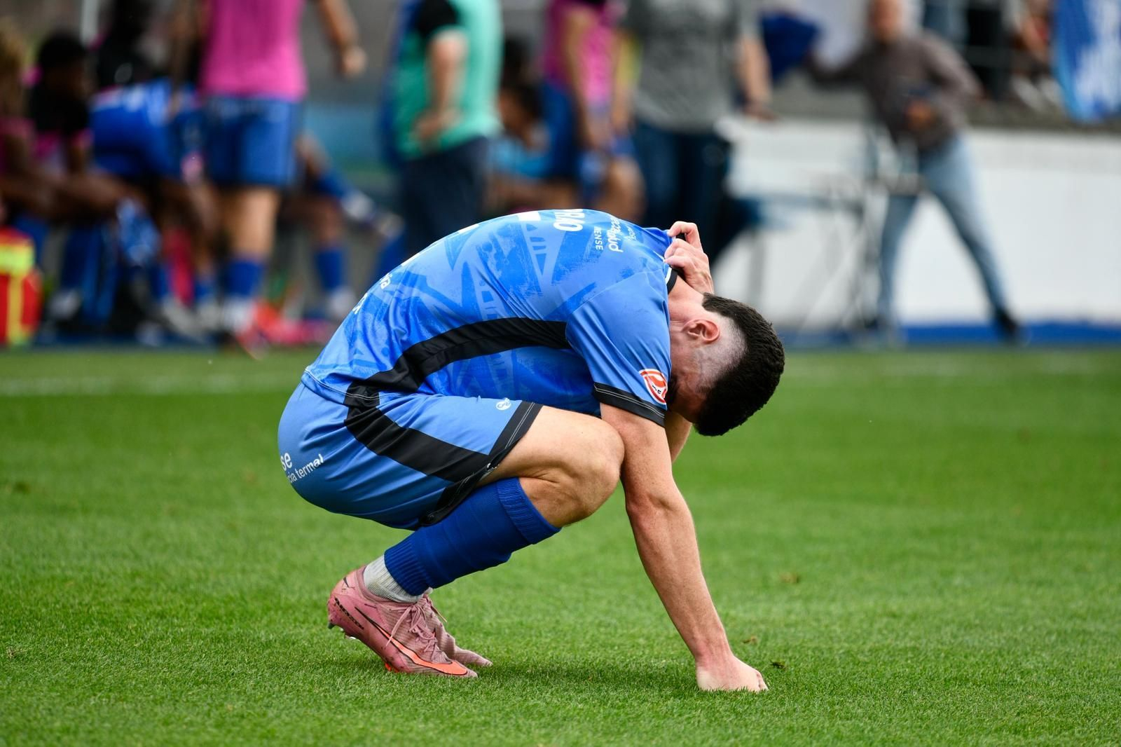 Galería | La tristeza invade O Couto con el descenso del Ourense CF