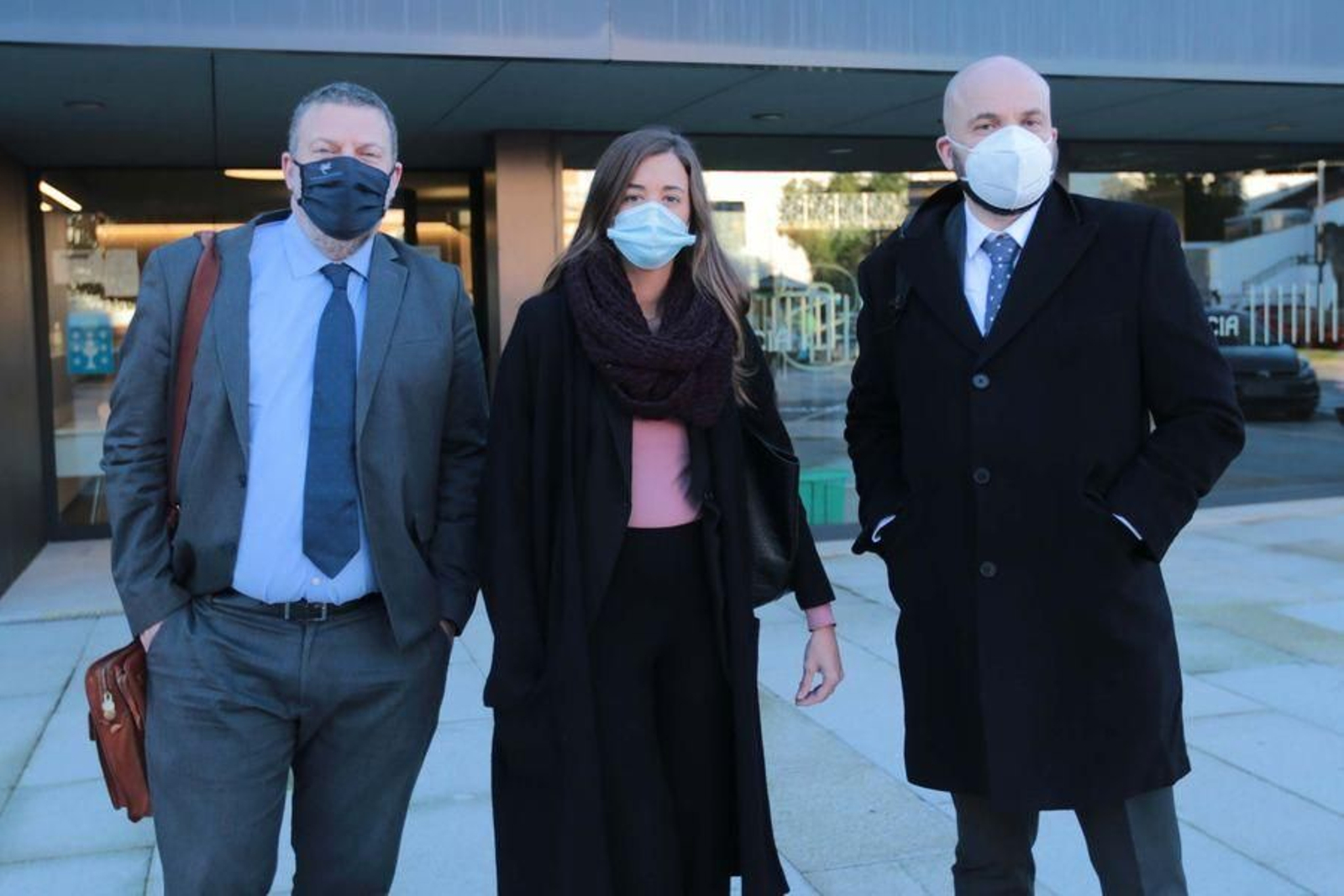 El equipo legal de la familia de Déborah regresó ayer a los juzgados de Tui.