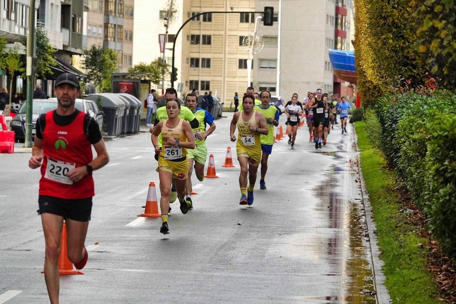 La carrera Vigo+11 en Coia.
