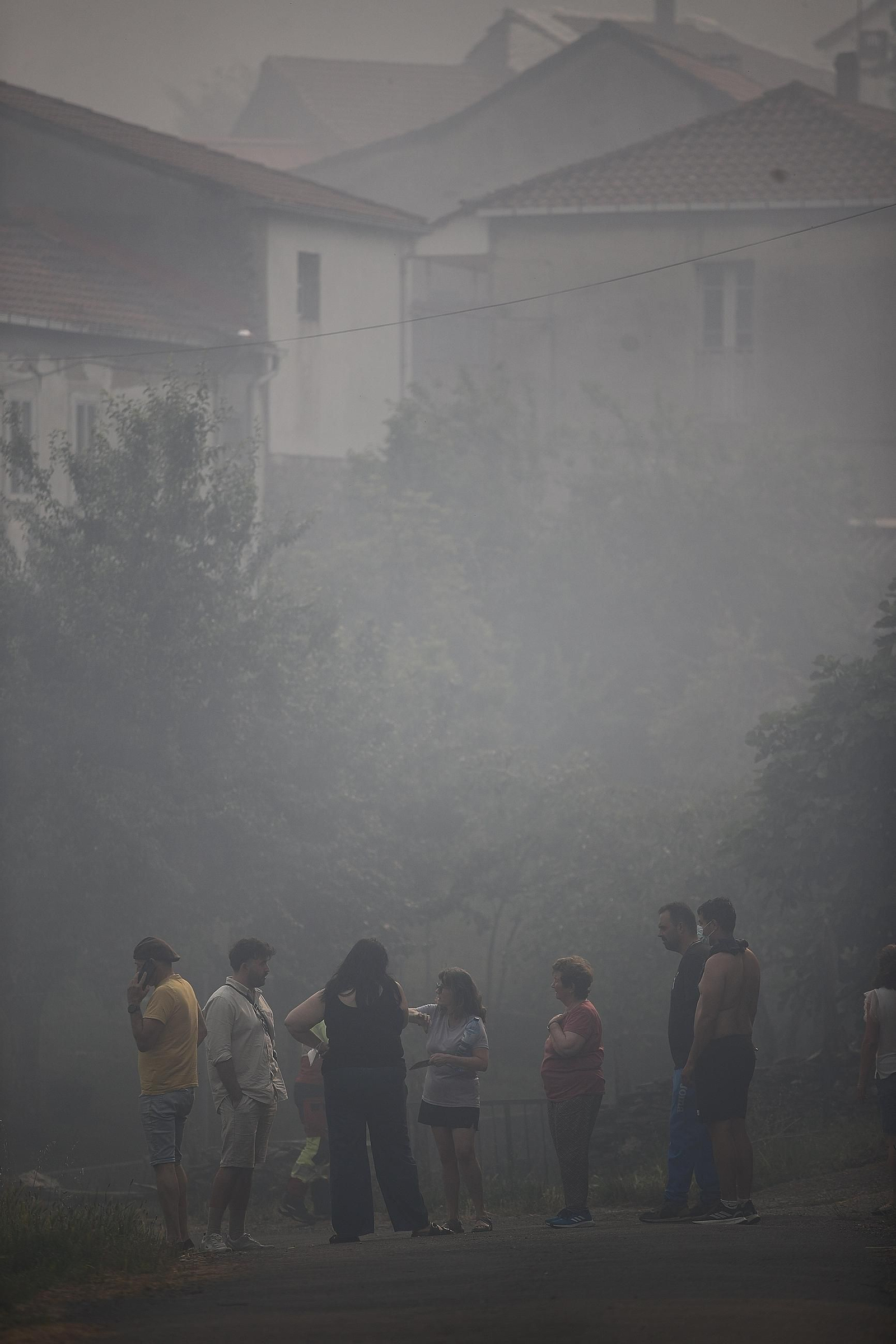 Galería | El primer gran incendio de la provincia en 2026 cerca Boborás