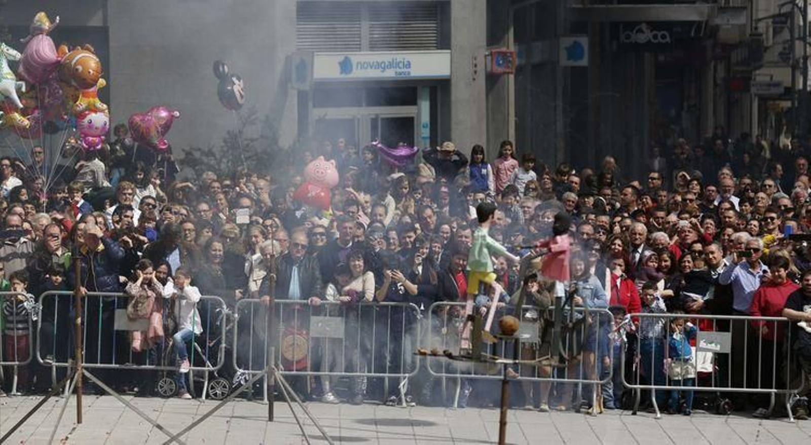 Festa de San Lázaro e queima das madamitas