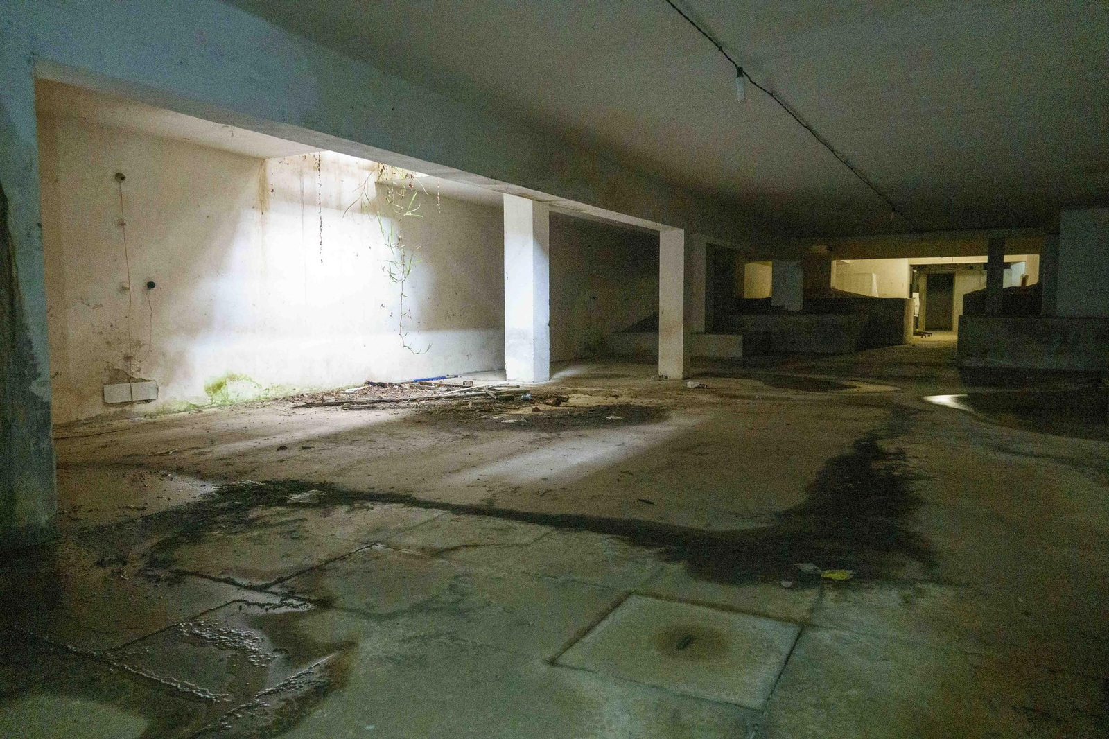 Galería | El interior del búnker nuclear que se esconde en O Castro