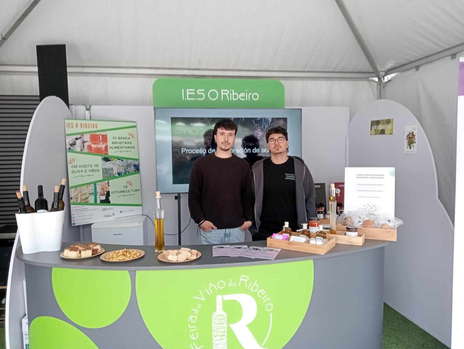 O IES O Ribeiro participou na Feira do Viño de Ribadavia