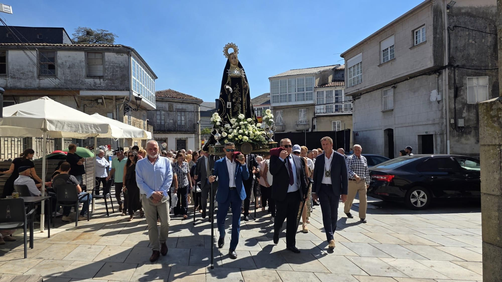 Galería | Trives cierra sus fiestas patronales con la procesión de la Dolorosa