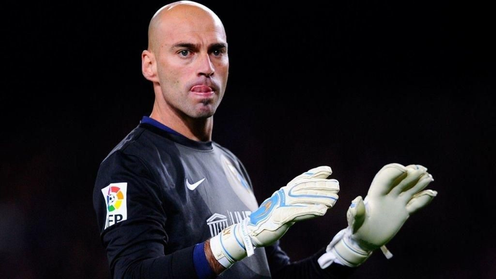 Willy Caballero apenas cuenta con oportunidades en el City, que se quiere desprender de él.