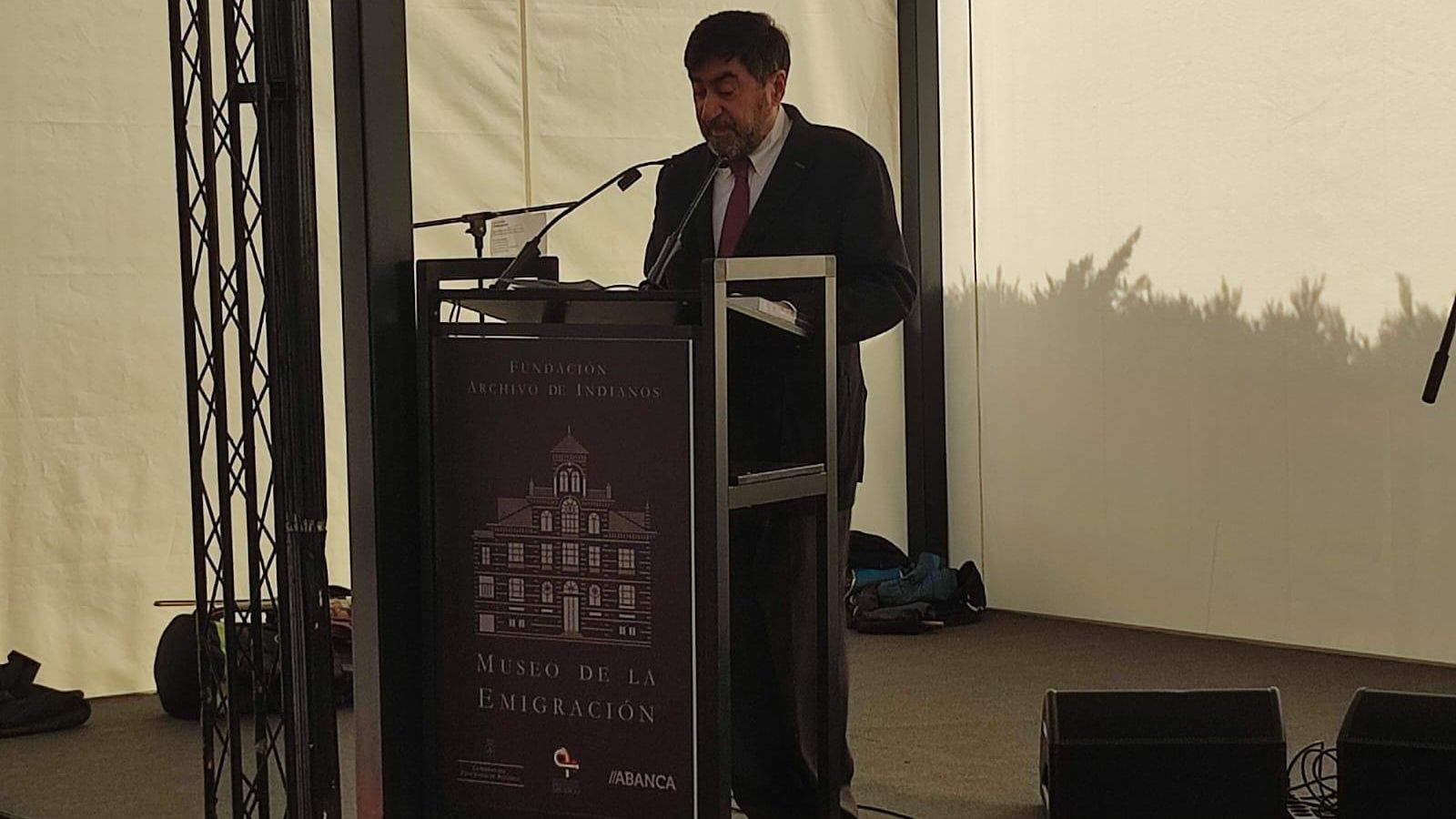 El director del Archivio, Santiago García durante la presentación