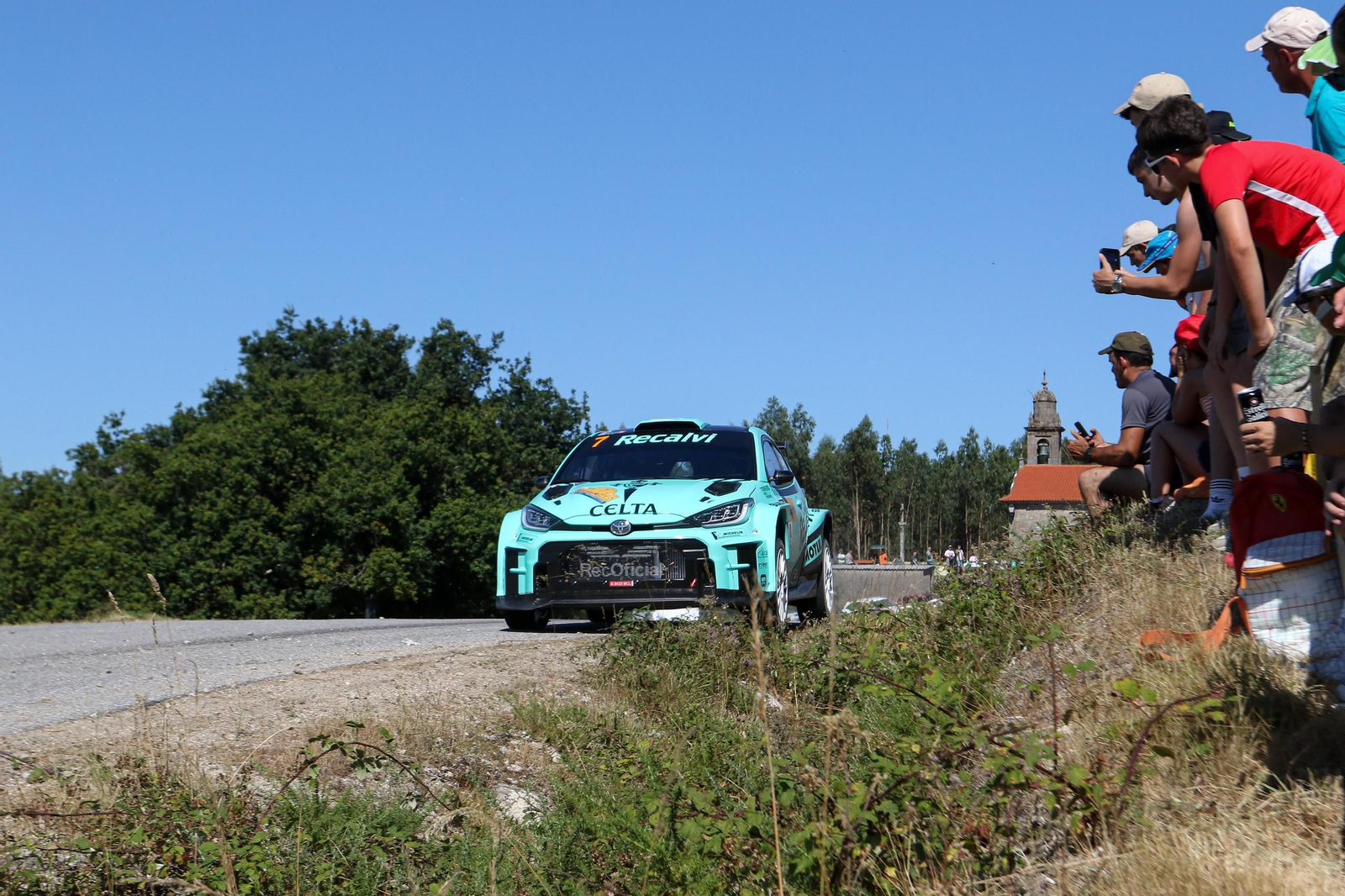 Galería | Los coches se apoderan de Vigo en el primer día del Rally Rías Baixas