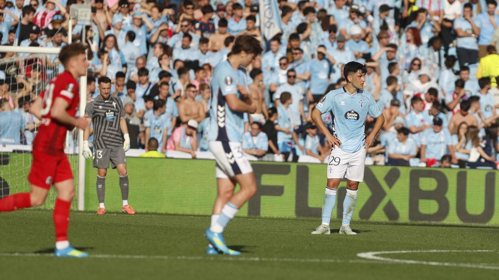 Galería | La goleada del Friburgo puso fin al sueño europeo del Celta