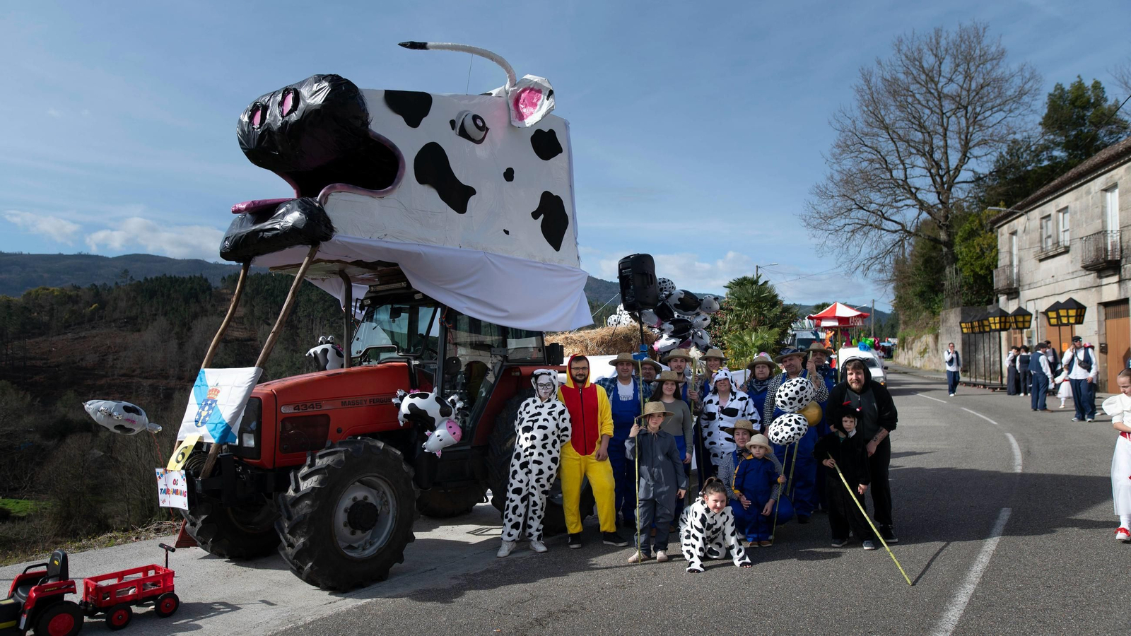 Algunhas das carrozas tiraron de enxeño para sorprender a todo o mundo.