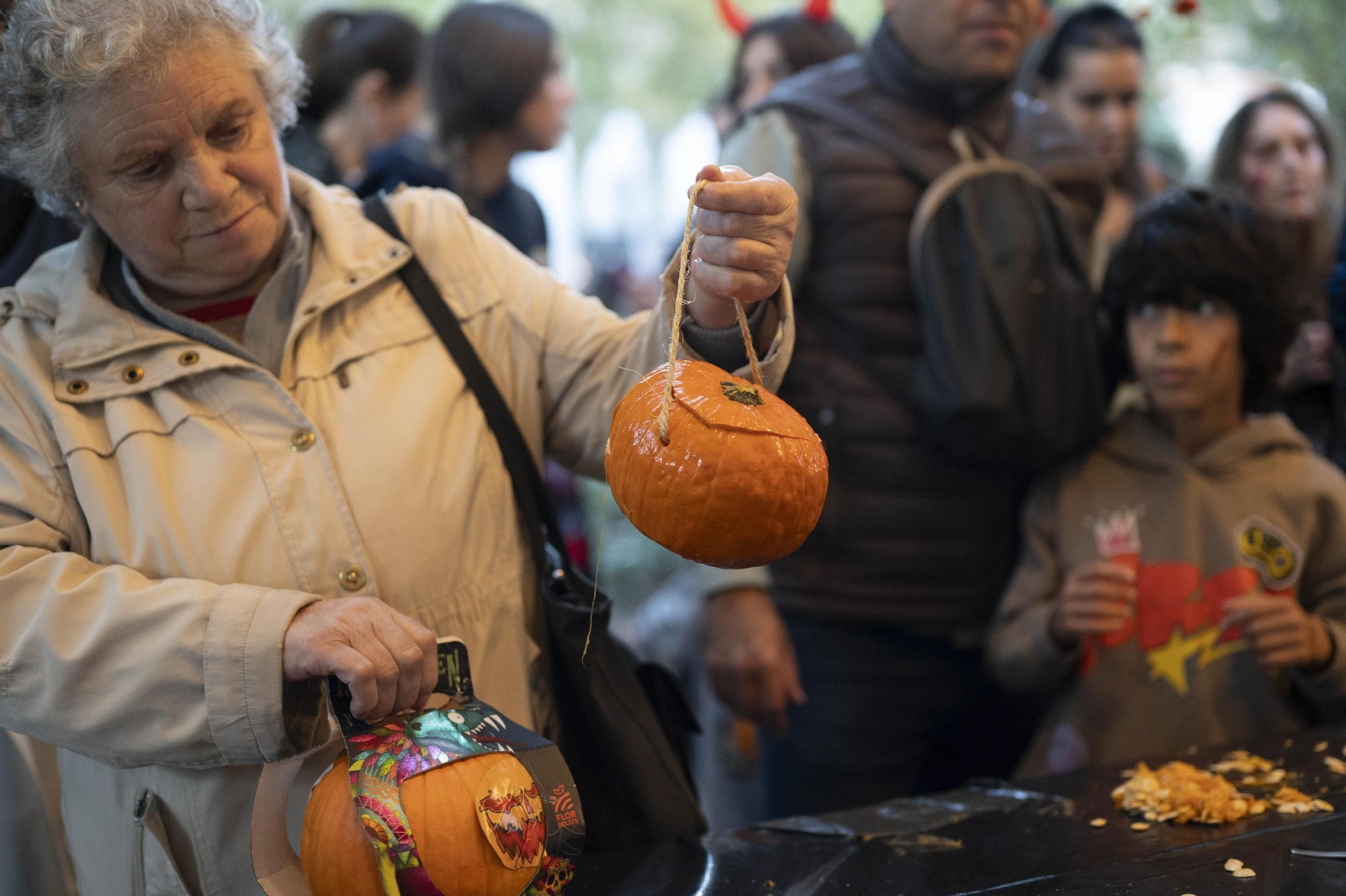 Galería | Ourense se transforma en una ciudad de miedo para celebrar Samaín